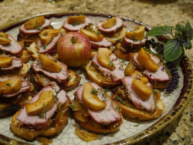 Pork Tenderloin Appetizers
 Apple Pork Tenderloin Crostini Appetizers