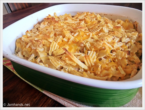 Potato Chip Casserole
 Jam Hands Cheesy Tuna Casserole with Crumbled Potato Chips