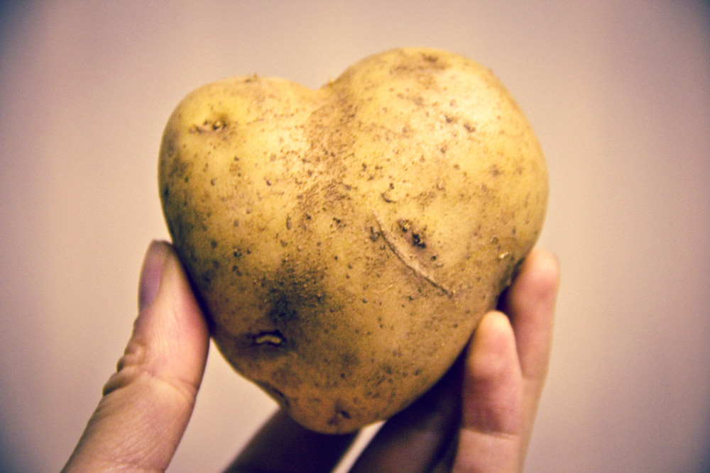 Potato For A Heart
 set Heart Potato