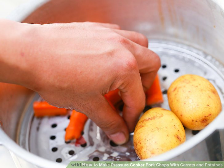 Pressure Cooker 8 Minute Pork Chops
 How to Make Pressure Cooker Pork Chops With Carrots and