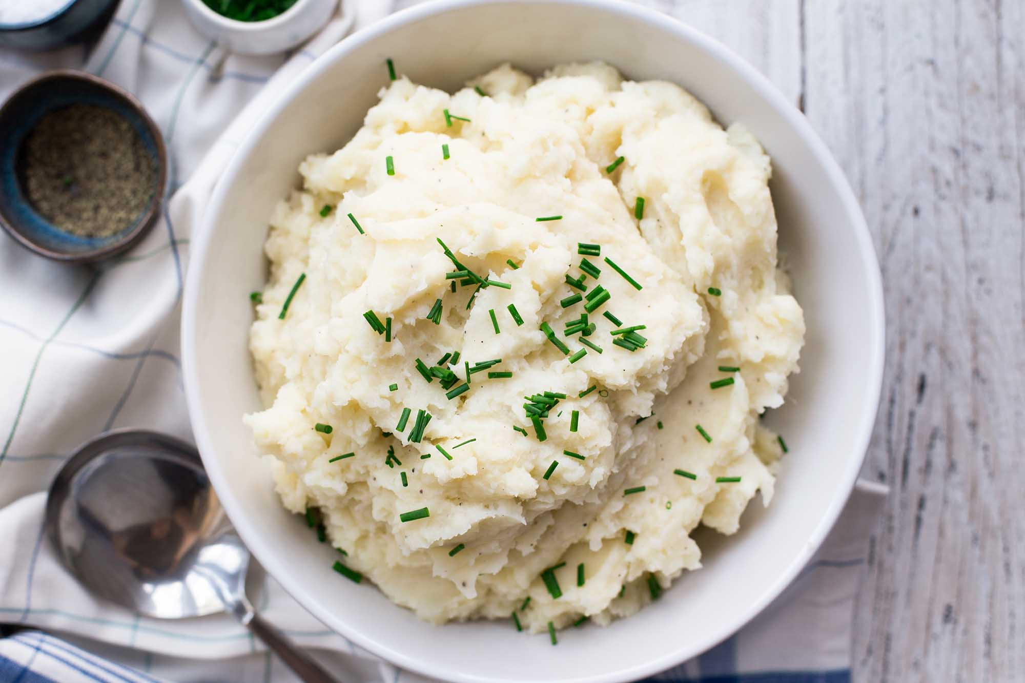 Pressure Cooker Mashed Potatoes
 Pressure Cooker Garlic Mashed Potatoes Recipe