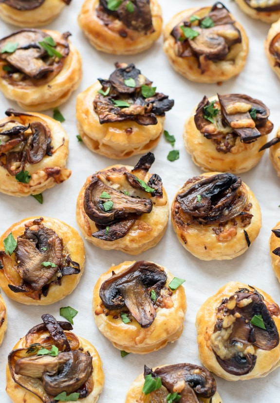 Puff Pastry Appetizers With Cream Cheese
 Cheesy Mushroom Puff Pastry Bites