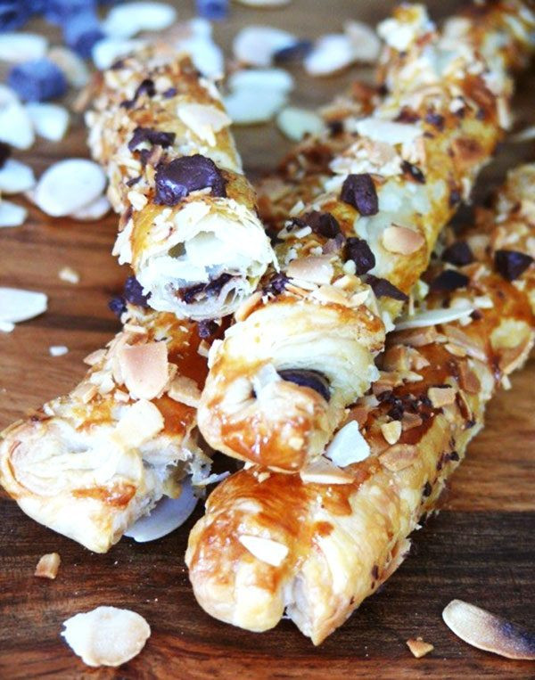 Puff Pastry Desserts Chocolate
 Chocolate Puff Pastry Sticks — Eatwell101