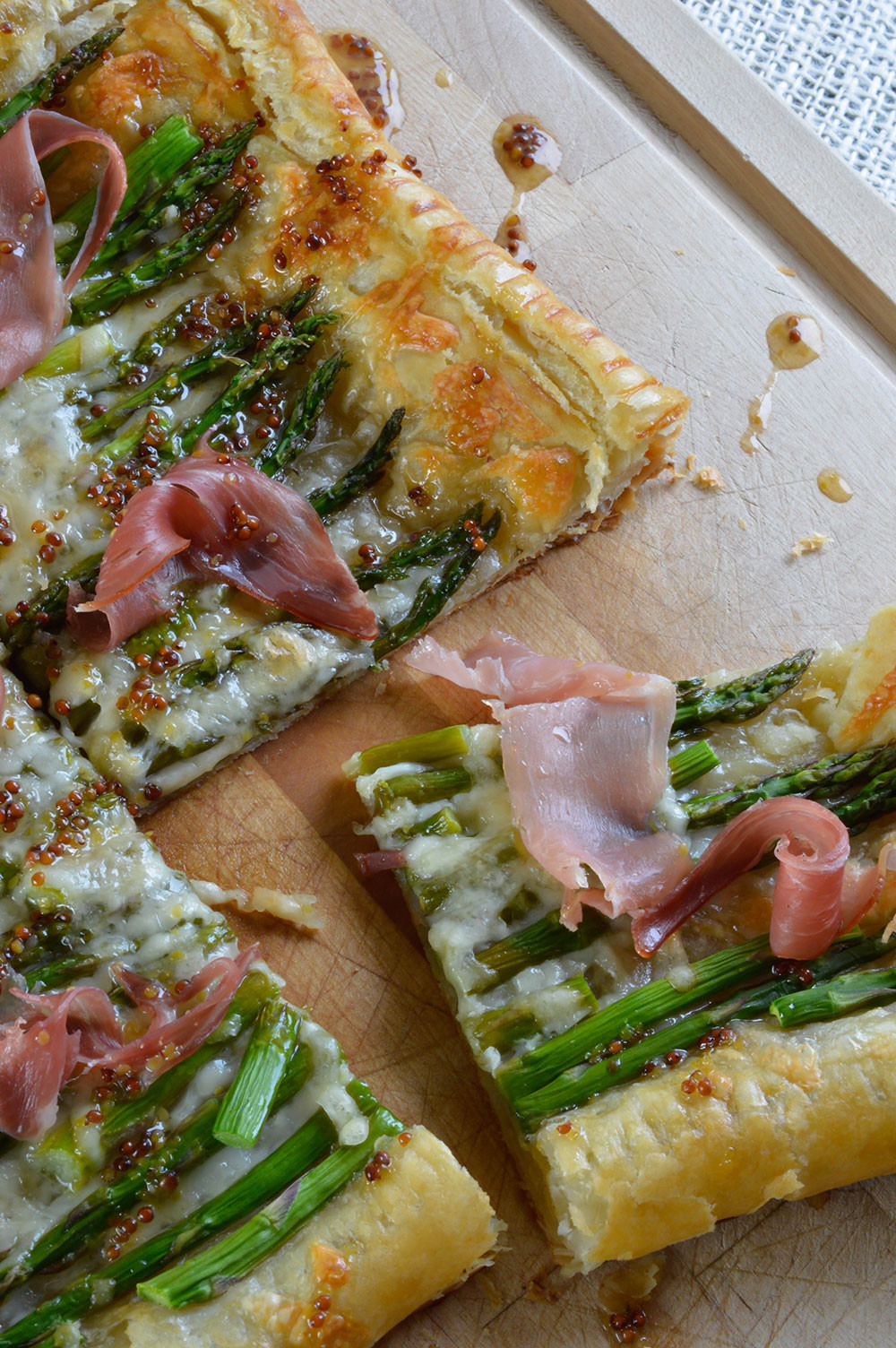 Puffed Pastry Appetizers Recipes
 Asparagus and Prosciutto Puff Pastry WonkyWonderful