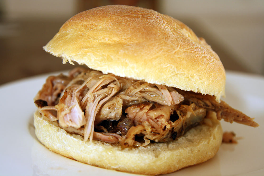 Pulled Pork Sandwiches
 TFG World s Best Pulled Pork Sandwiches No Ordinary