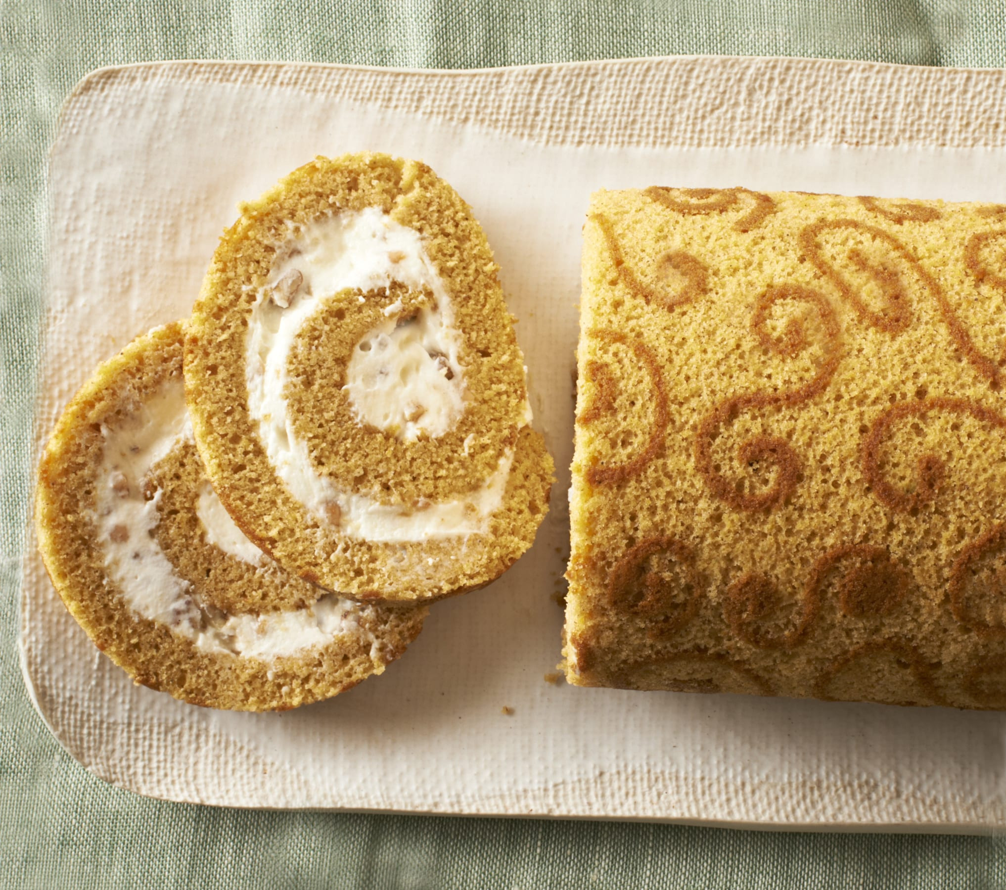 Pumpkin Cake Roll
 Pumpkin Cake Roll With Toffee Cream Cheese Filling