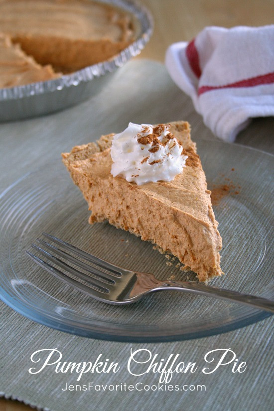 Pumpkin Chiffon Pie
 Pumpkin Chiffon Pie