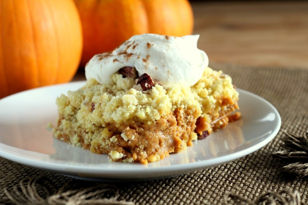 Pumpkin Crunch Cake Recipe
 Pumpkin Crunch Dump Cake Chocolate With Grace