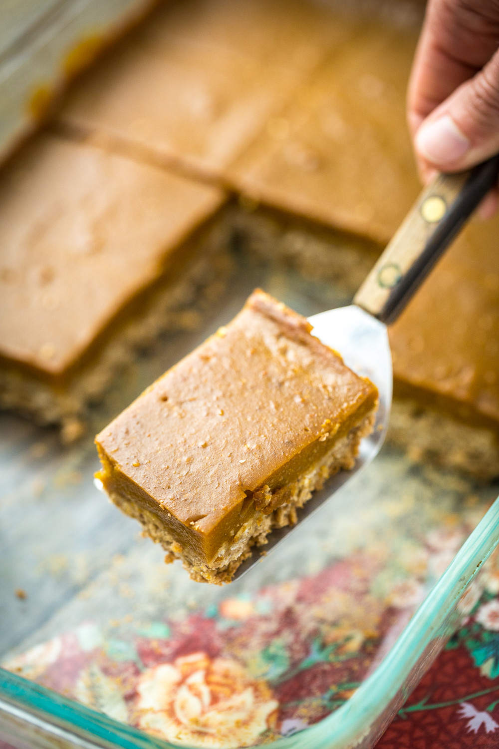 Pumpkin Pie Bars
 Oatmeal Pumpkin Pie Bars