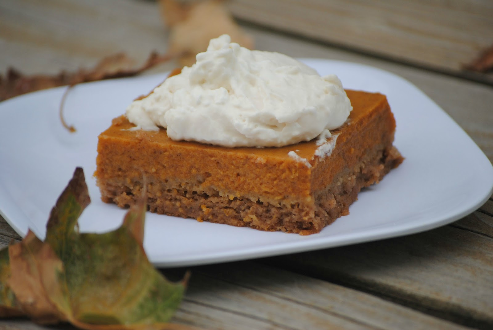 Pumpkin Pie Bars
 The Farm Girl Recipes Pumpkin Pie Bars