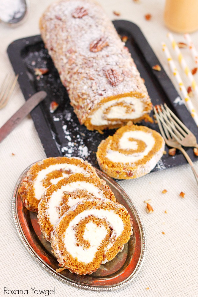 Pumpkin Roll Cake
 Pecan pumpkin roll cake recipe