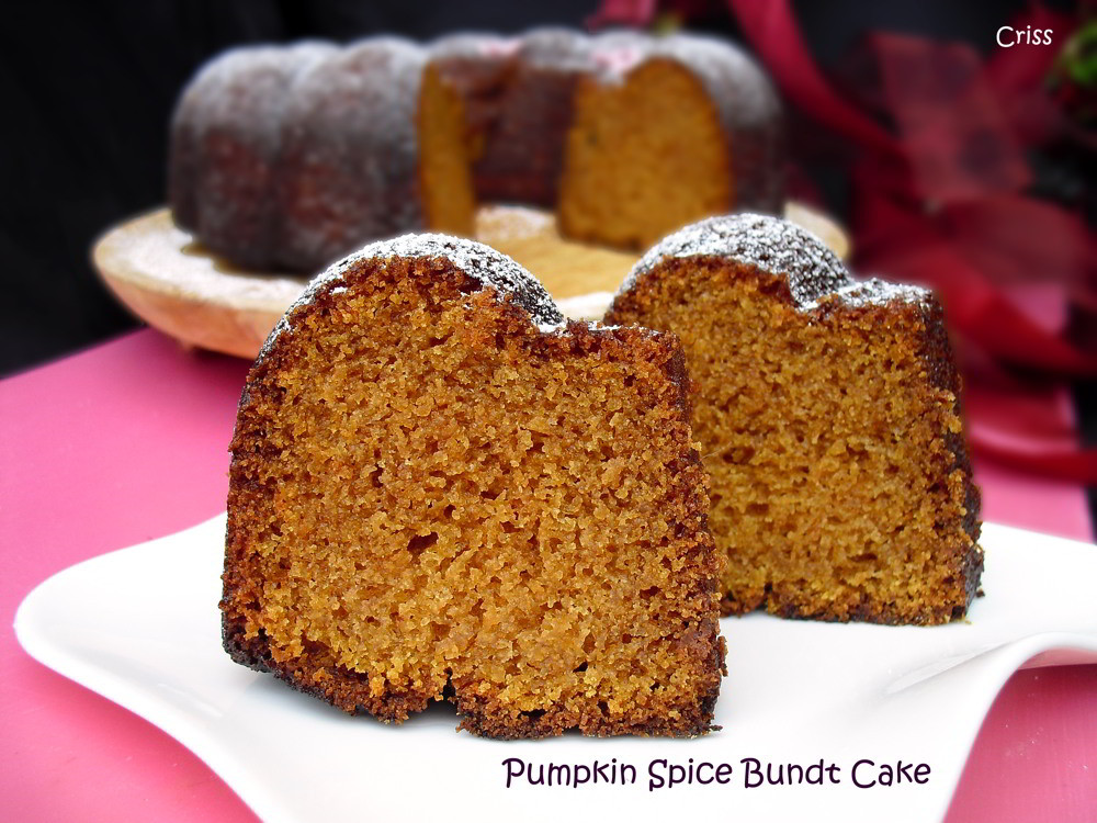 Pumpkin Spice Bundt Cake
 ALIMENTA PUMPKIN SPICE BUNDT CAKE