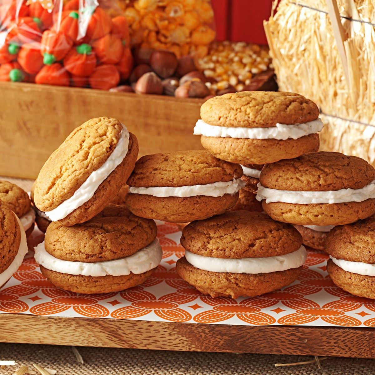 Pumpkin Whoopie Pies
 Pumpkin Whoopie Pies Recipe