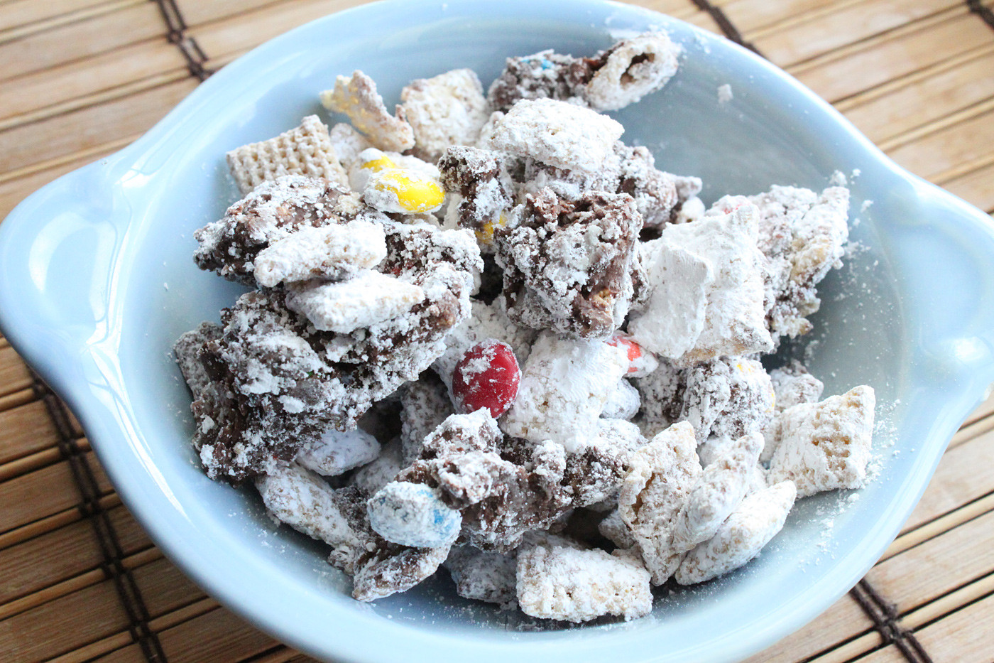 Puppy Chow Dessert
 Loaded Puppy Chow Dessert – Simple fort Food – Recipes