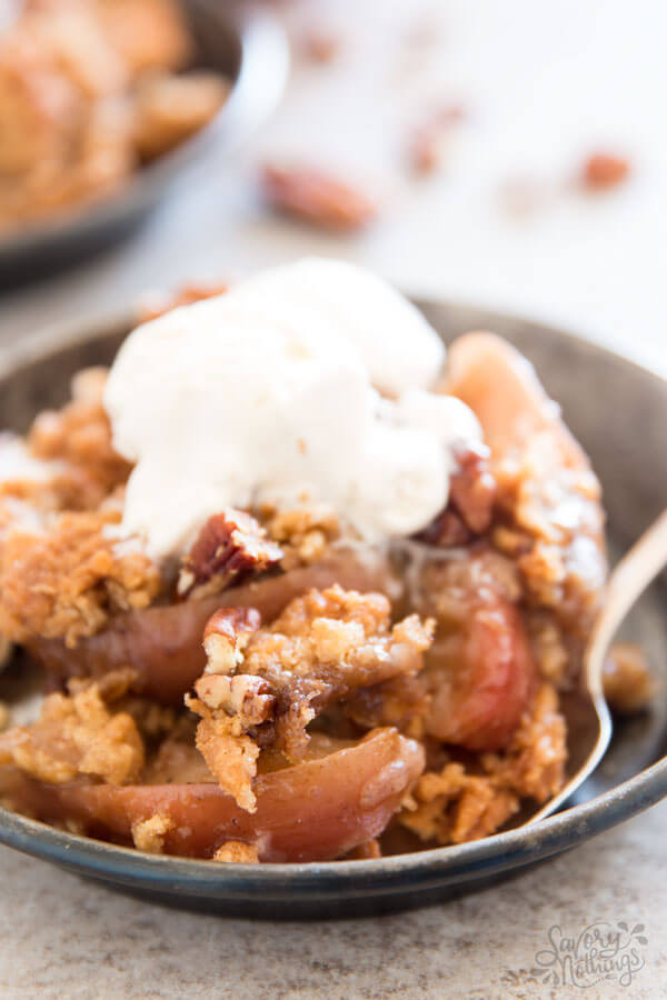 Quick Apple Dessert
 Quick Apple Crisp made from scratch with oatmeal topping