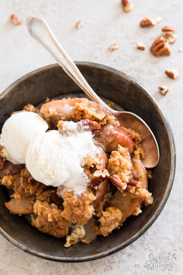 Quick Apple Dessert
 Quick Apple Crisp made from scratch with oatmeal topping