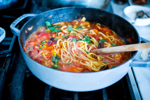 Quick Fresh Tomato Sauce
 Really nice recipes Every hour • SPAGHETTI WITH QUICK