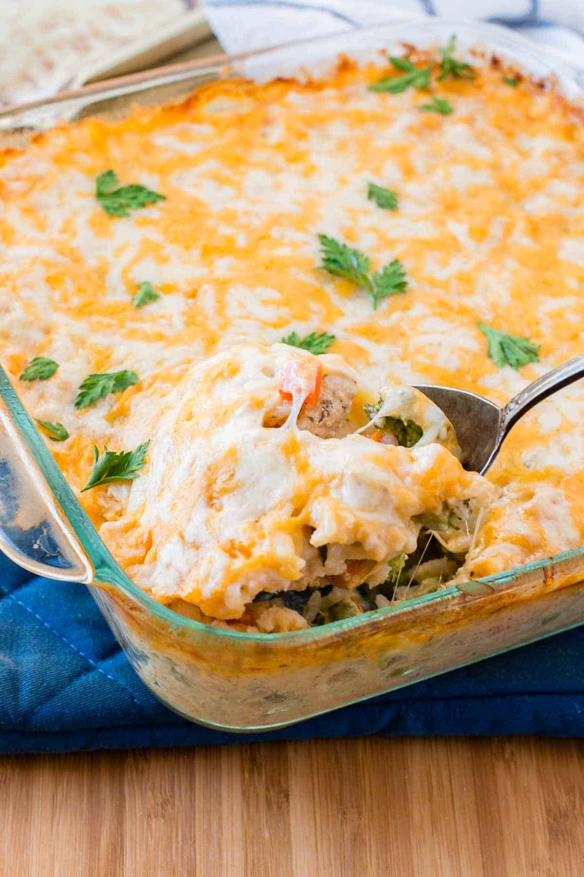 Quick Recipes For Dinner
 Cheesy Chicken and Rice Casserole Oh Sweet Basil
