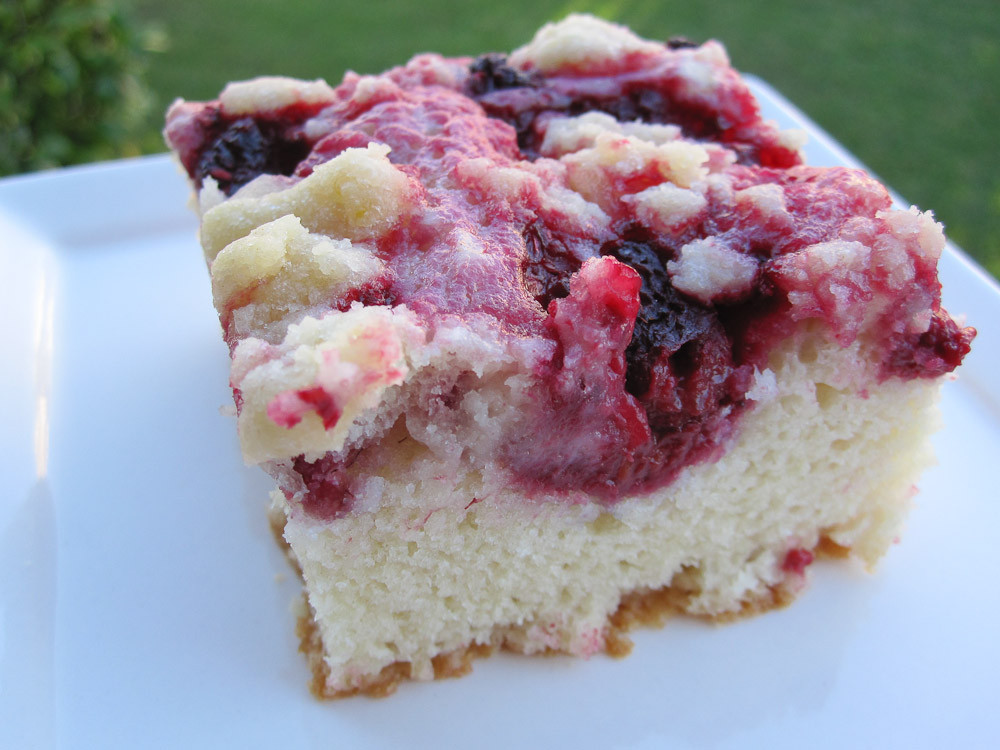 Raspberry Coffee Cake
 Annie s Eats Raspberry Sour Cream Coffee Cake