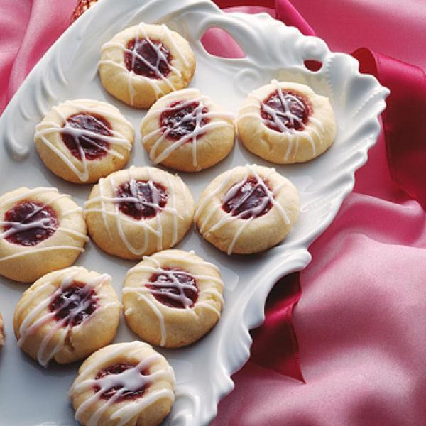 Raspberry Shortbread Cookies
 Raspberry Almond Shortbread Thumbprints Recipe 2