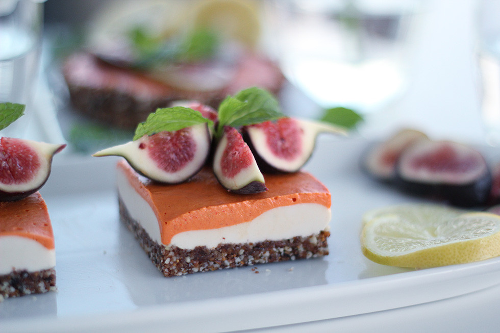 Raw Vegan Desserts
 Vegan Lemon Goji Berry Cheesecake Raw & Gluten Free