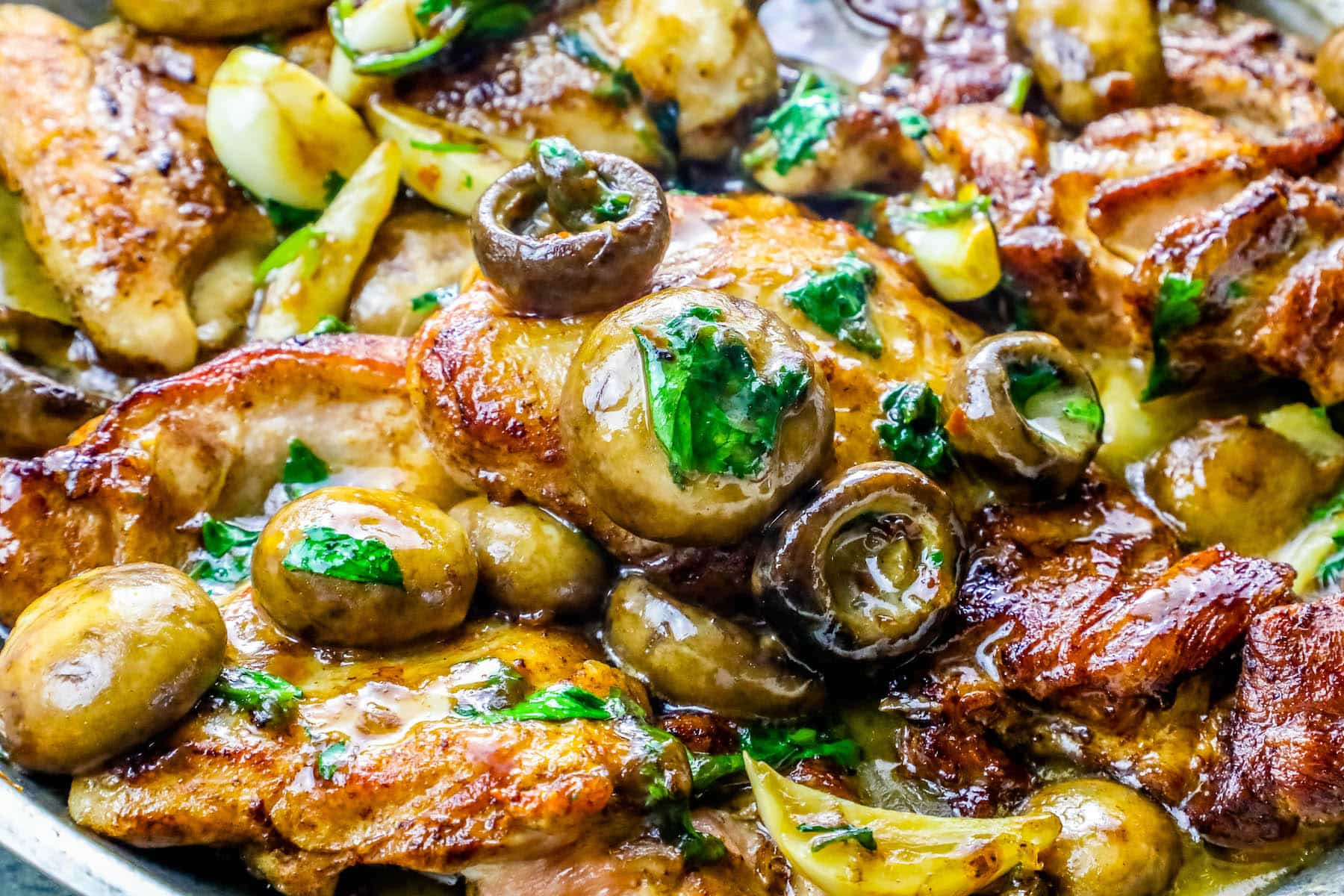 Recipes Using Chicken Thighs
 e Pot Garlic Butter Chicken Thighs and Mushrooms Recipe