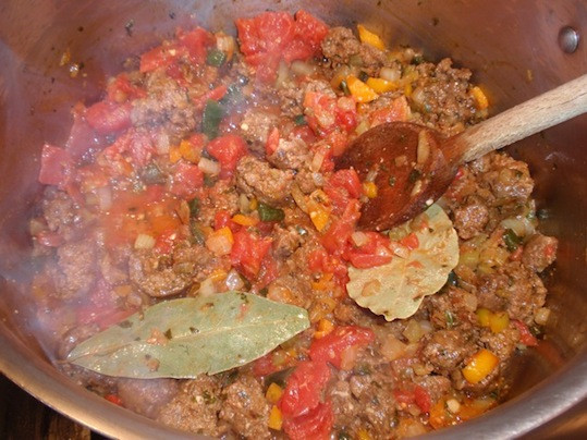 Red Beans And Rice Emeril
 Emeril s e Pot Blogger Cooking Party Red Bean and Rice Soup