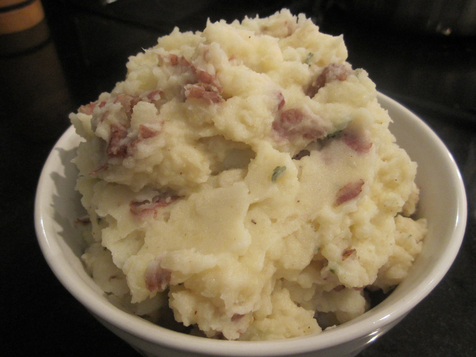 Red Potato Mashed
 Sophie in the Kitchen Mashed Red Potatoes