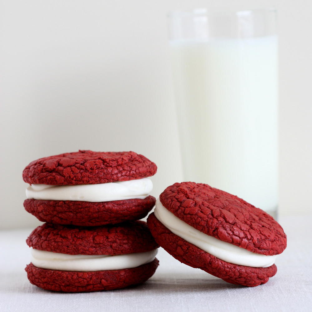 Red Velvet Sandwich Cookies
 That Winsome Girl Red Velvet Sandwich Cookies