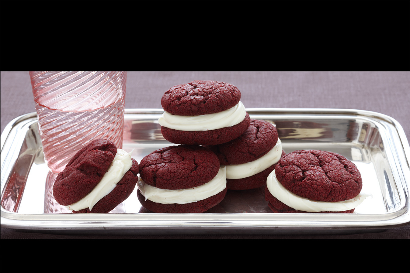 Red Velvet Sandwich Cookies
 Red Velvet Sandwich Cookies