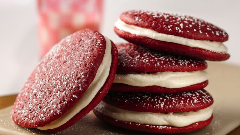 Red Velvet Whoopie Pies
 Red Velvet Whoopie Pies with Cream Cheese Filling recipe