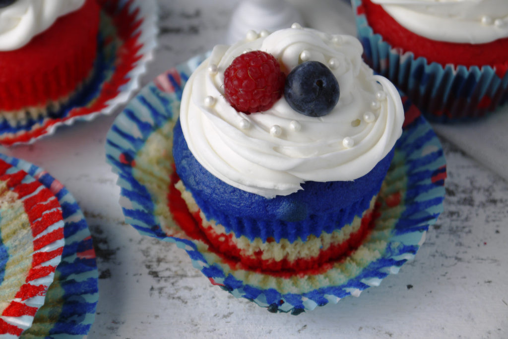 Red White And Blue Cupcakes
 Red White and Blue Cupcakes for the Patriotic Season