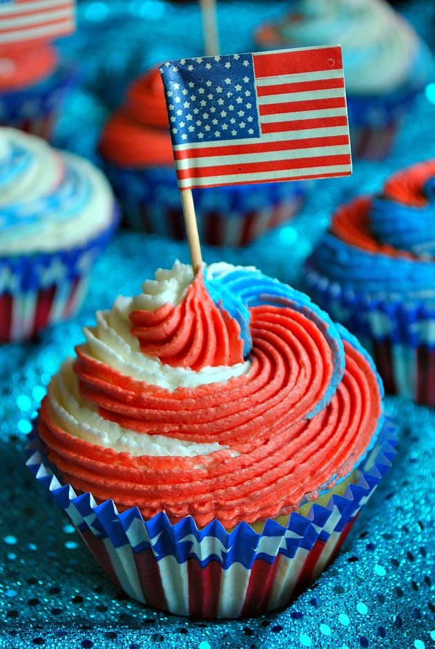 Red White And Blue Cupcakes
 Red White and Blue Cupcakes Suzanne