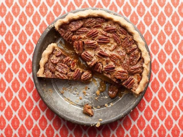 Ree Drummond Pecan Pie
 Pioneer Woman s Pecan Pie Recipe — Dishmaps