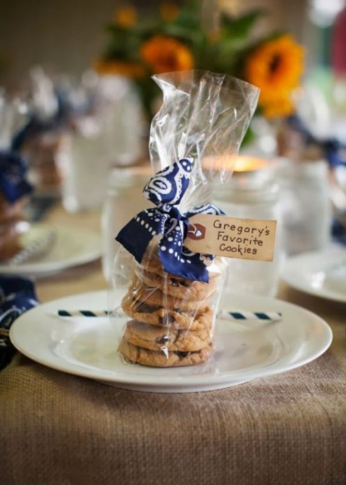 Rehearsal Dinner Decorations
 25 Lovely Rehearsal Dinner Favor Ideas Weddingomania