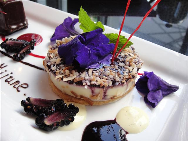 Restaurants With Good Desserts
 Top 15 Most Memorable BEST DESSERTS in Vancouver BC