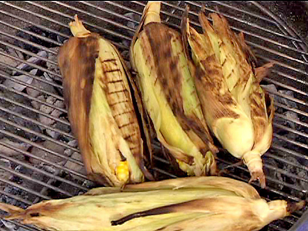 Roast Corn On Grill
 How to Roast Corn on the Grill