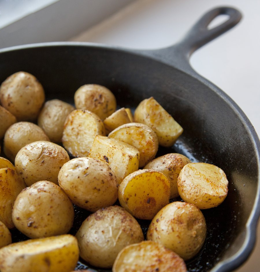 Roasted Gold Potatoes
 UrbanCookery Roasted Yukon Gold Potatoes