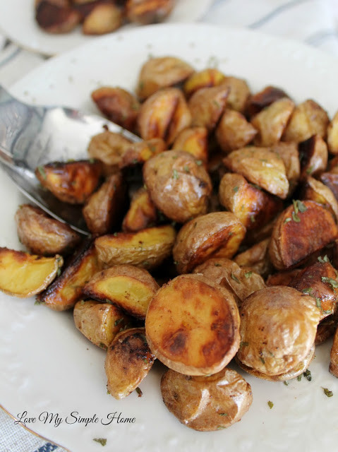 Roasted Gold Potatoes
 Roasted Honey Gold Potatoes