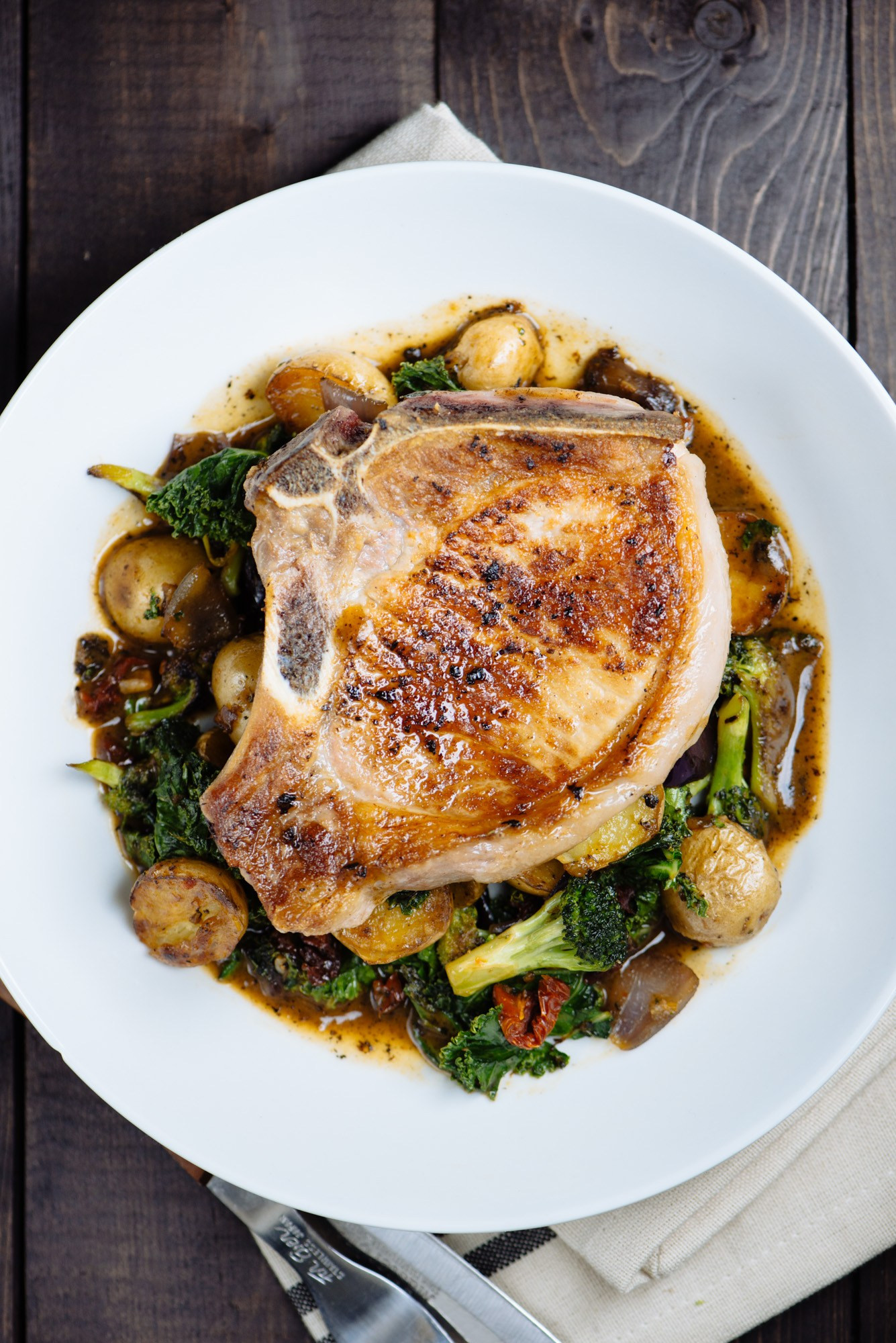 Roasted Pork Chops
 Pan Roasted Pork Chops Recipe — Dishmaps