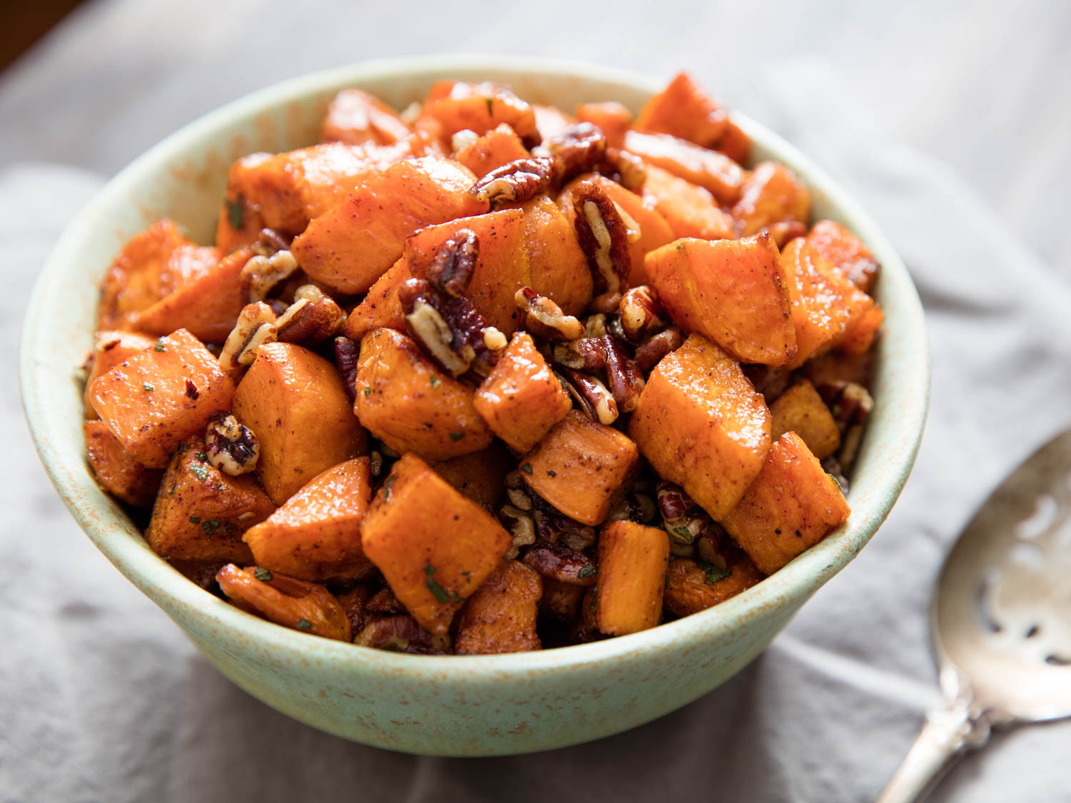 Roasted Sweet Potato Recipe
 Smoky Spiced Pecan Roasted Sweet Potatoes Recipe