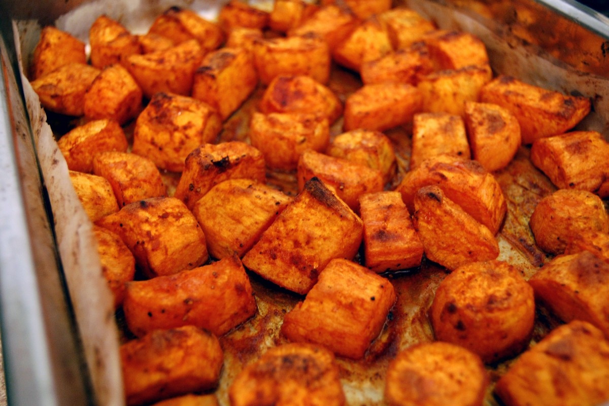 Roasted Sweet Potato Recipe
 12 Skinny Christmas Dinner Dishes