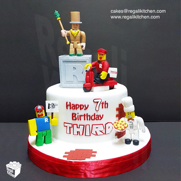 Roblox Birthday Cake
 Roblox Cake