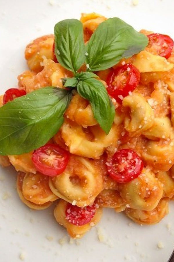 Robust Inspired Tomato Sauce
 Tortellini with Dairy Free Creamy Tomato Sauce