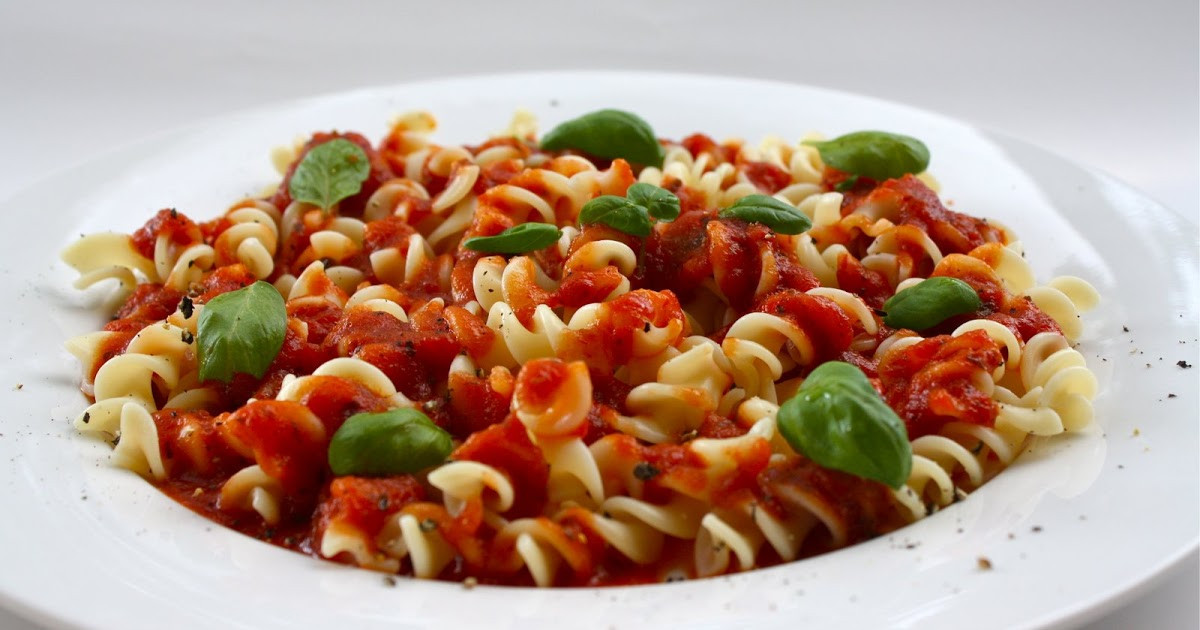 Roma Tomato Sauce
 Seasaltwithfood Fusilli With Roma Tomato Sauce