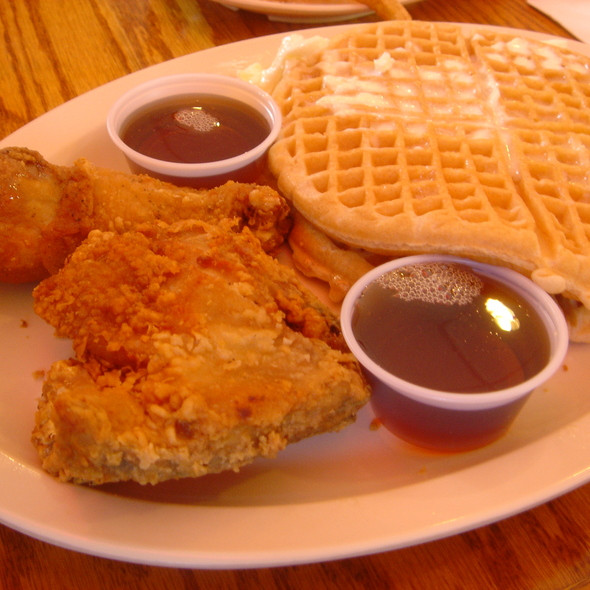 Roscoe Chicken And Waffles
 Foodspotting