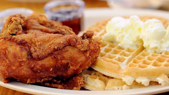 Roscoes Chicken And Waffles
 L A s Most Iconic Dishes The Classics