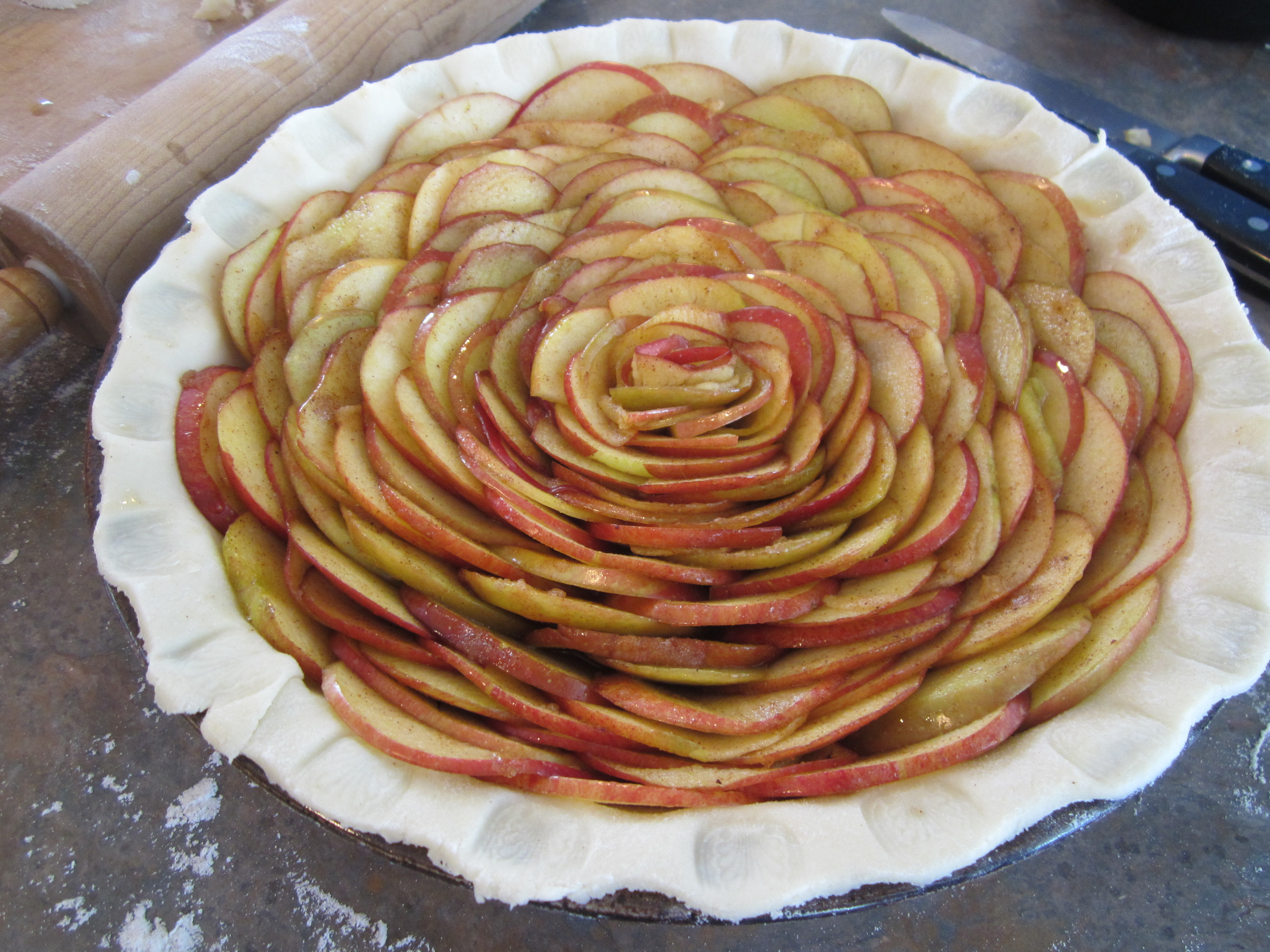 Rose Apple Pie
 Rose apple pie that I made for a ∏ Day celebration food