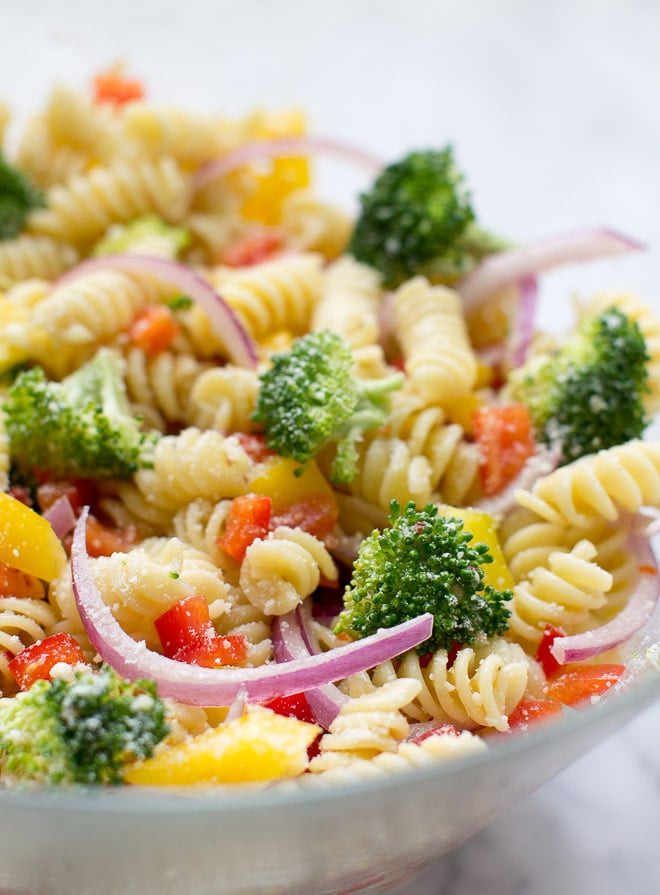 Rotini Pasta Salad
 Easy Rotini Pasta Salad