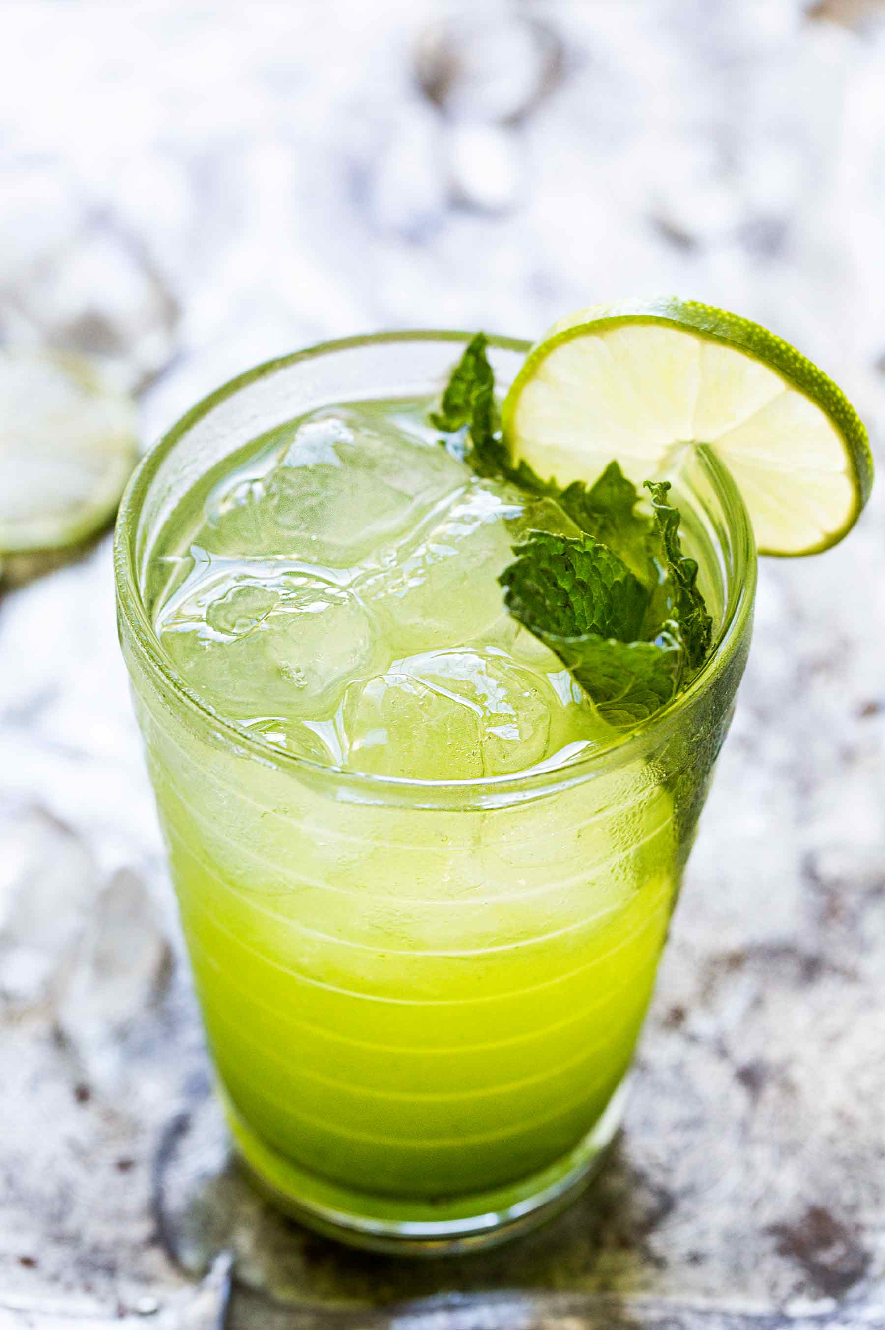 Rum Drinks With Lime
 Mint and Lime Mojito Recipe